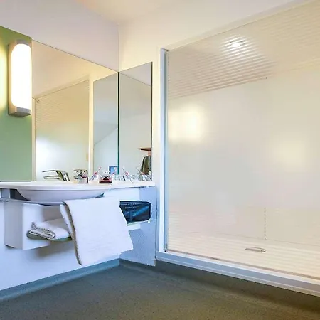 Ibis Budget Paris Porte De Hotel 2*