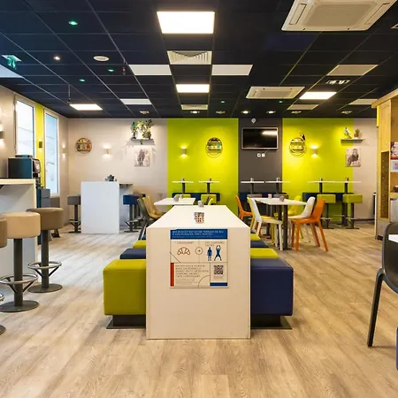 Ibis Budget Paris Porte De 2*